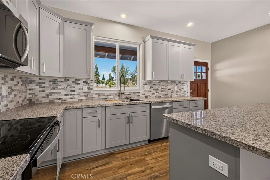 Photo of 1604 Rowyn