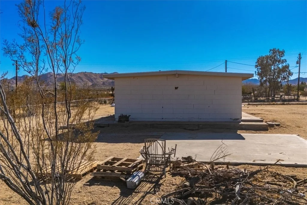 Photo of 59200 Barron Drive