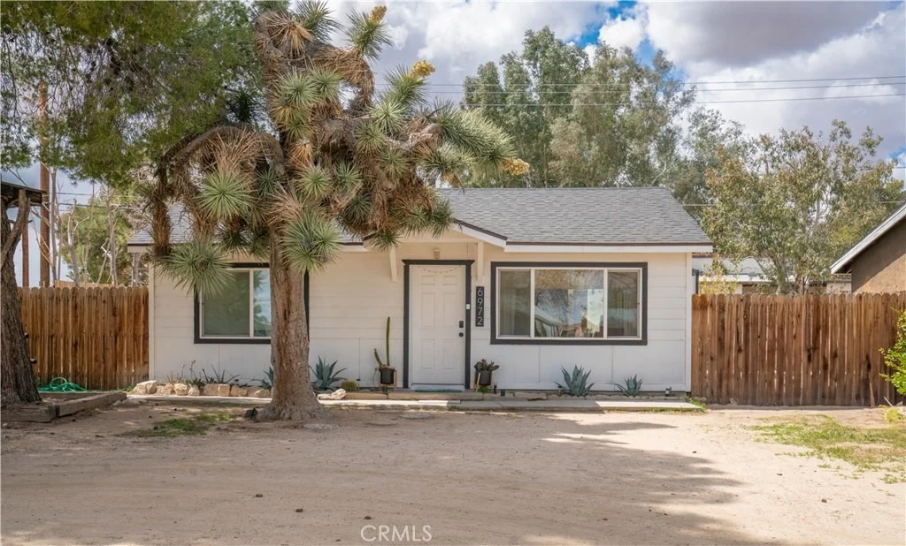 Photo of 6972 Tamarisk Avenue