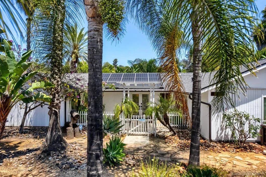 Photo of 4225 AVOCADO BLVD