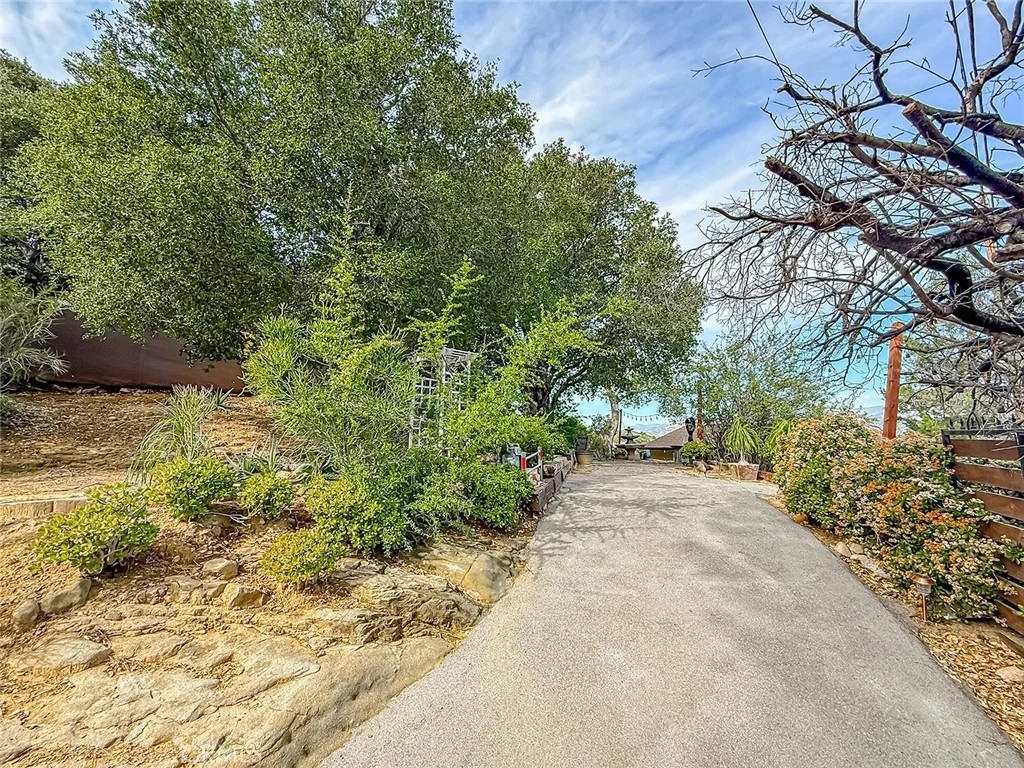 Photo of 1059 Alta Vista