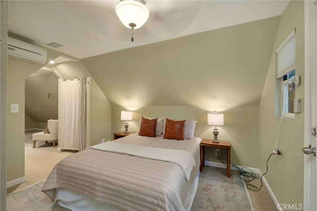 Photo of 32 Weiss Hill Road
