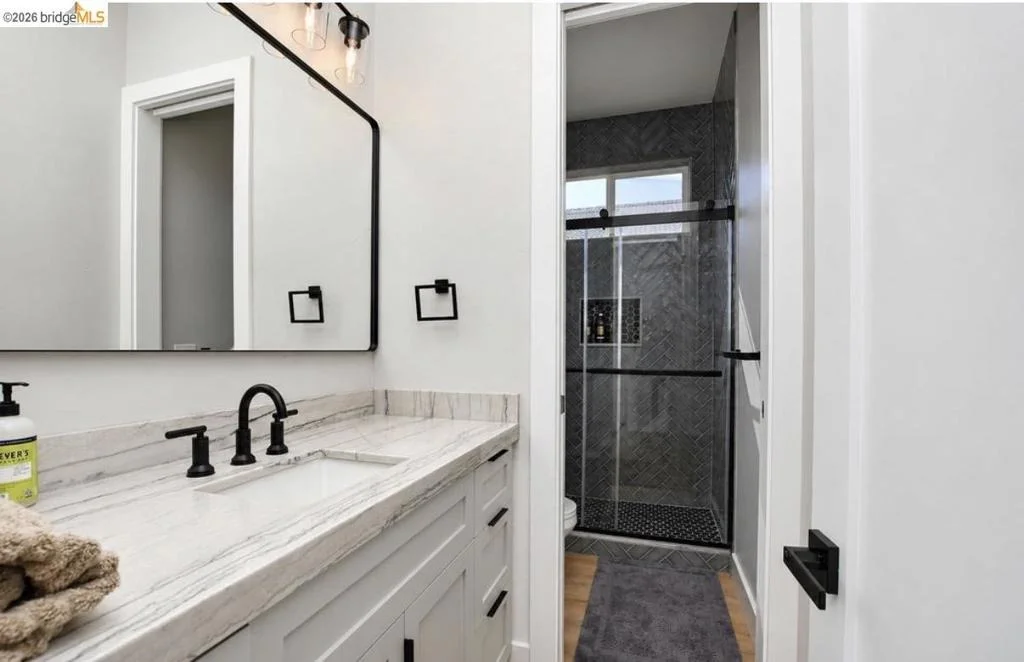Photo of 3944 Lighthouse Pl