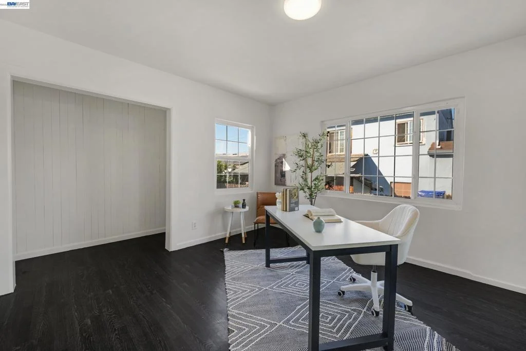 Photo of 784 Sunset Blvd