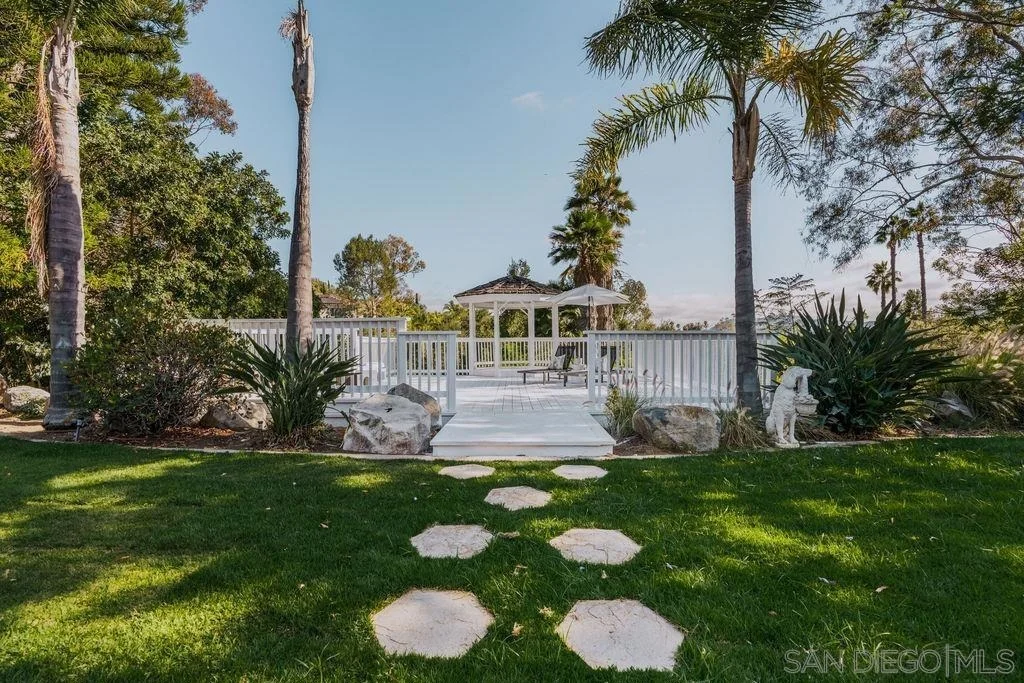 Photo of 1451 Ventana Dr