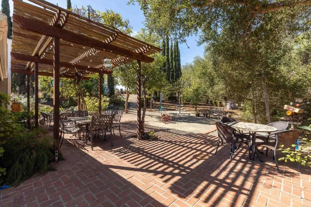 Photo of 13872 Misty Oak Road