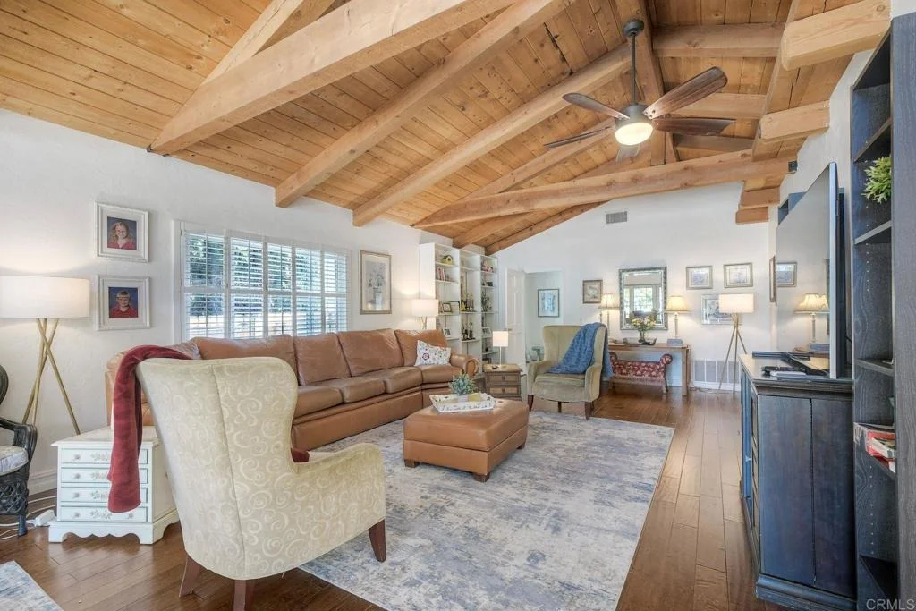 Photo of 1143 Cypress Dr