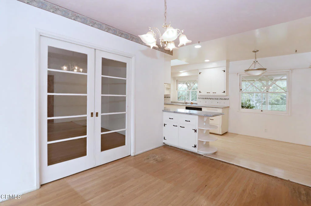 Photo of 504 Mesa Circle