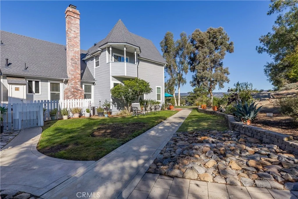 Photo of 40340 Sandia Creek Dr