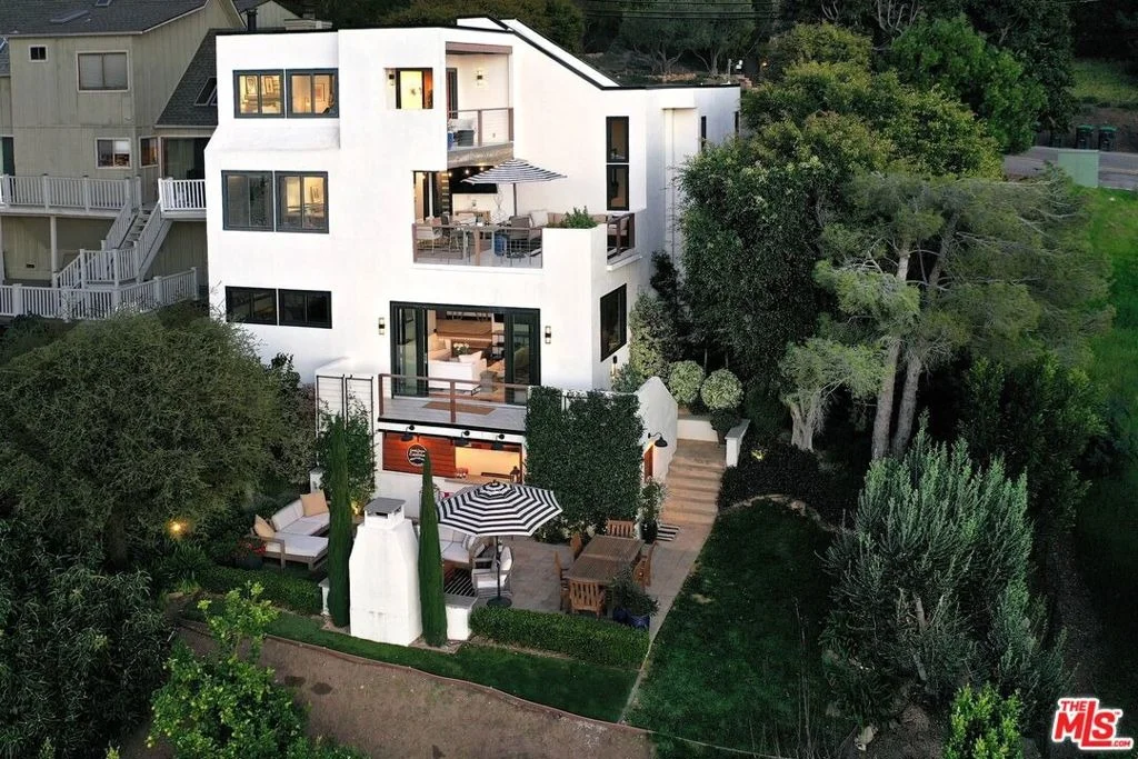 Photo of 2913 Corral Canyon Road