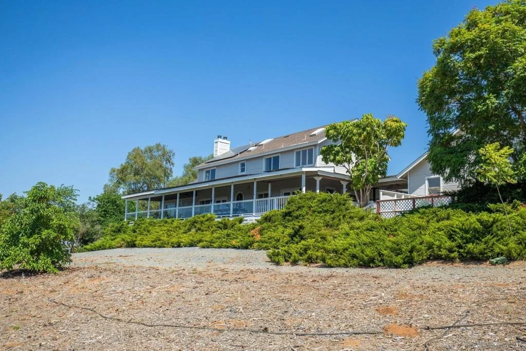 Photo of 2613 Sunset Hills