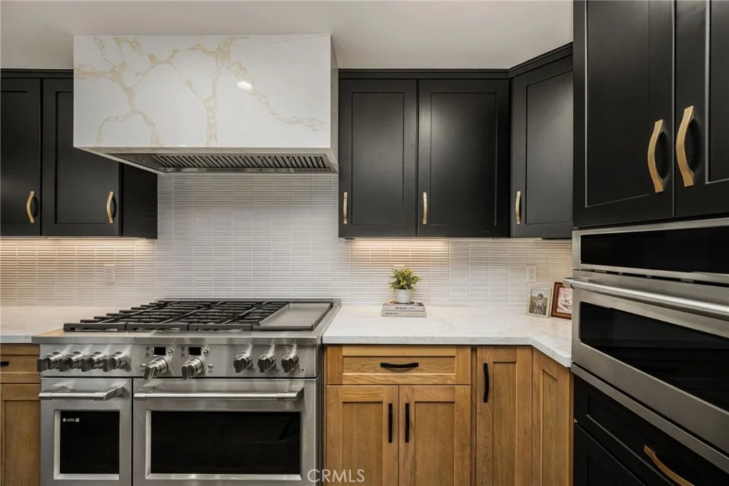 Photo of 3566 Beverly Glen
