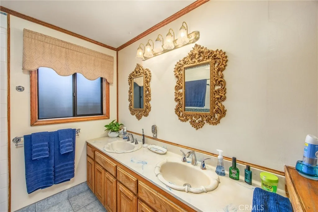 Photo of 14719 Boyle
