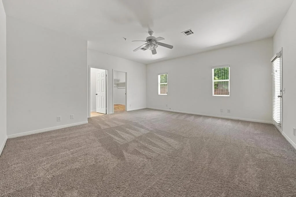 Photo of 74076 Daisy Lane