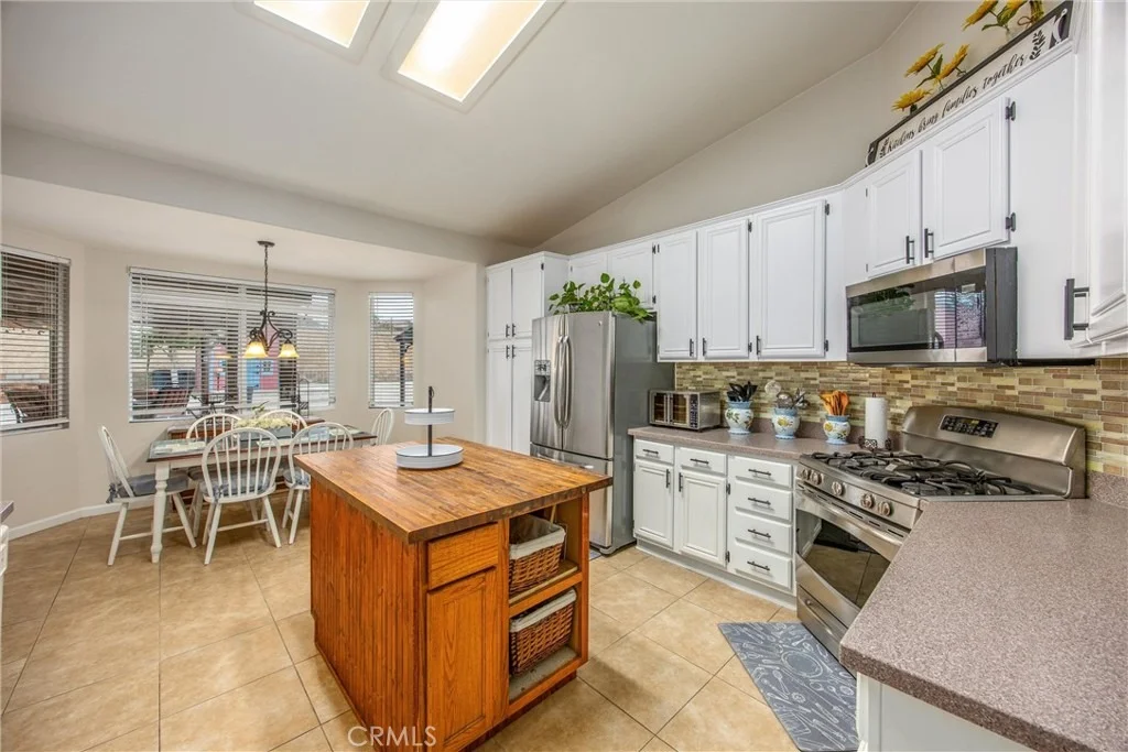 Photo of 13997 Riverside