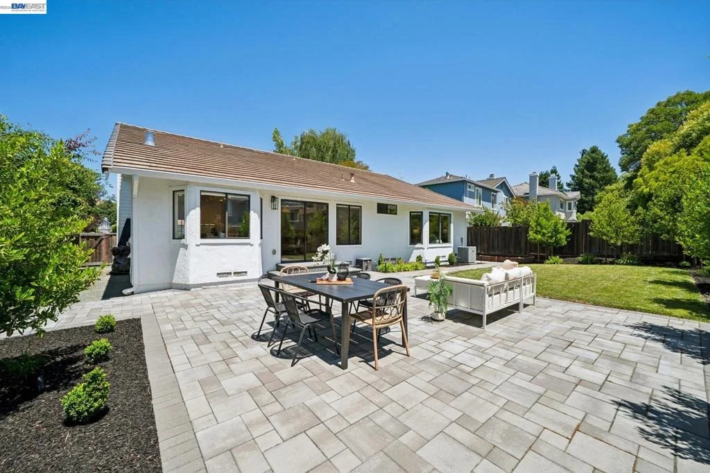 Photo of 2 Ashland Way