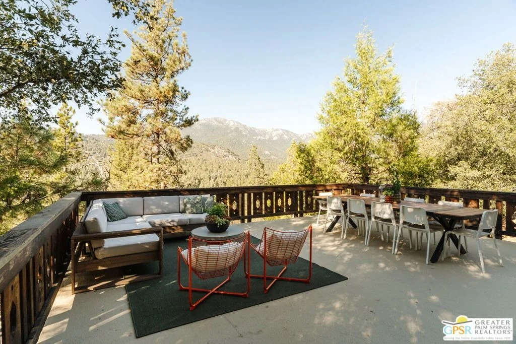Photo of 52915 Middle Ridge Drive
