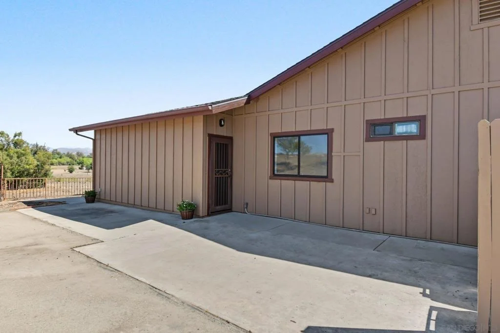 Photo of 333 Thomsen Way