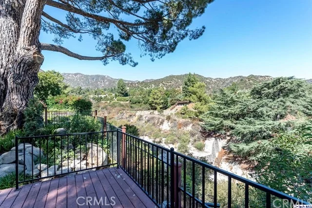 Photo of 2301 Chapman Road