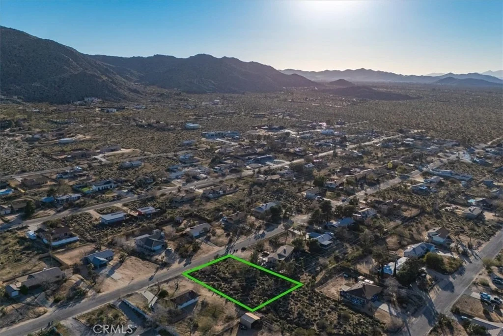 Photo of 60432 Latham Trail