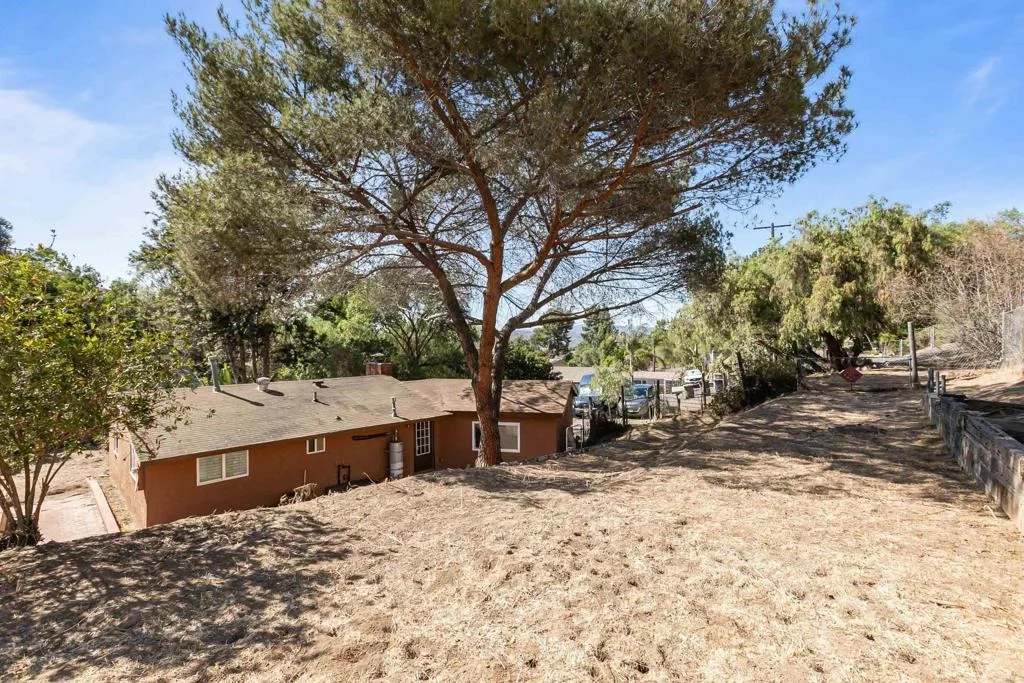 Photo of 8838 Cherry Road
