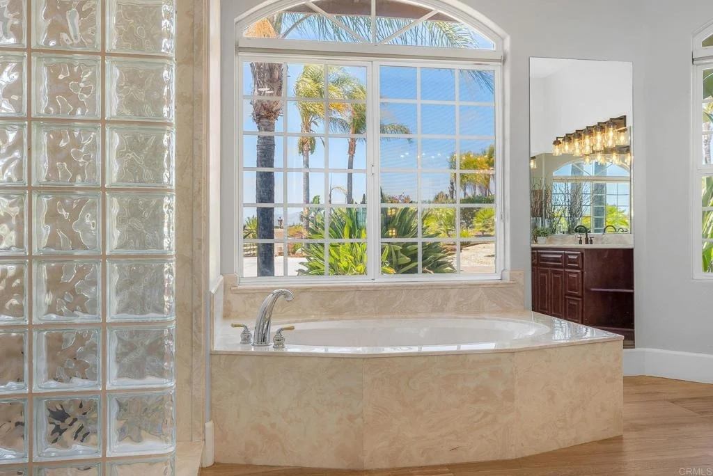 Photo of 1050 Ocean Vista Way