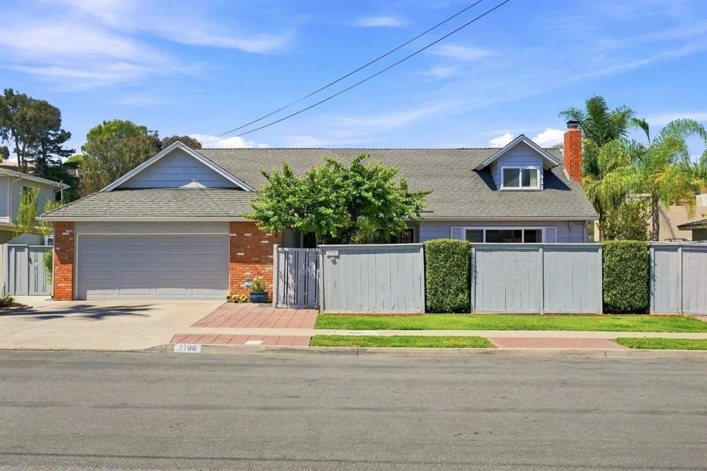Photo of 2790 Palomino