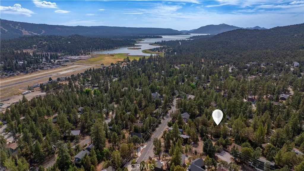Photo of 1068 Lookout Mountain Road