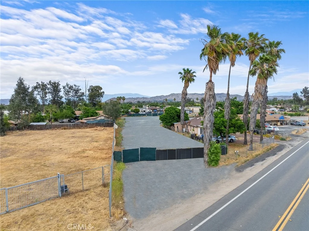 Photo of 27536 Ethanac Road