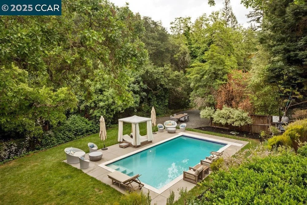 Photo of 1720 Toyon Rd