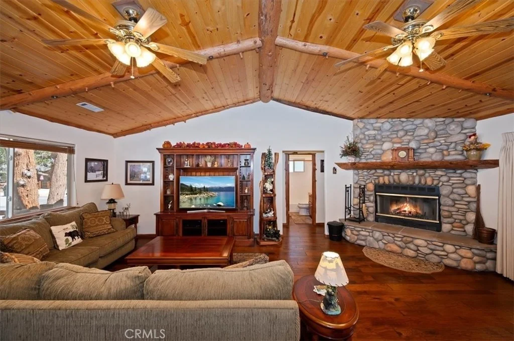 Photo of 320 Eider Drive