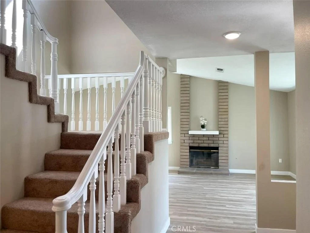 Photo of 43856 Windsor Place