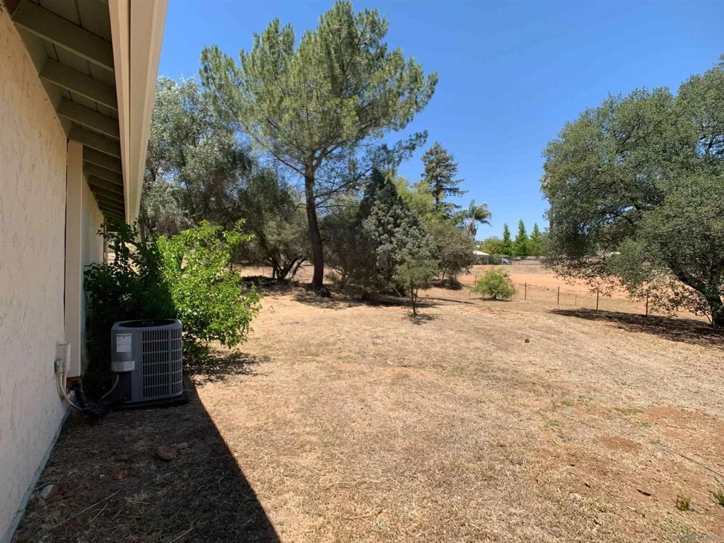 Photo of 23453 JAPATUL VALLEY RD