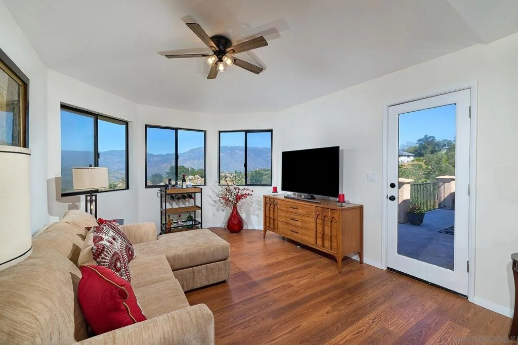 Photo of 13588 Mcnally