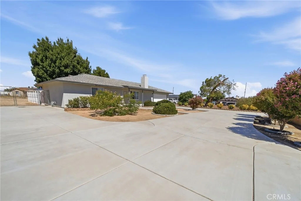Photo of 11998 Omak Road