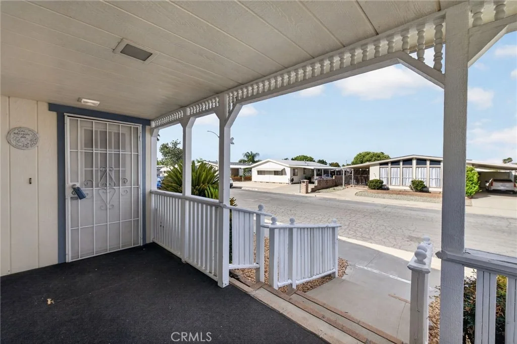 Photo of 564 De Soto Drive