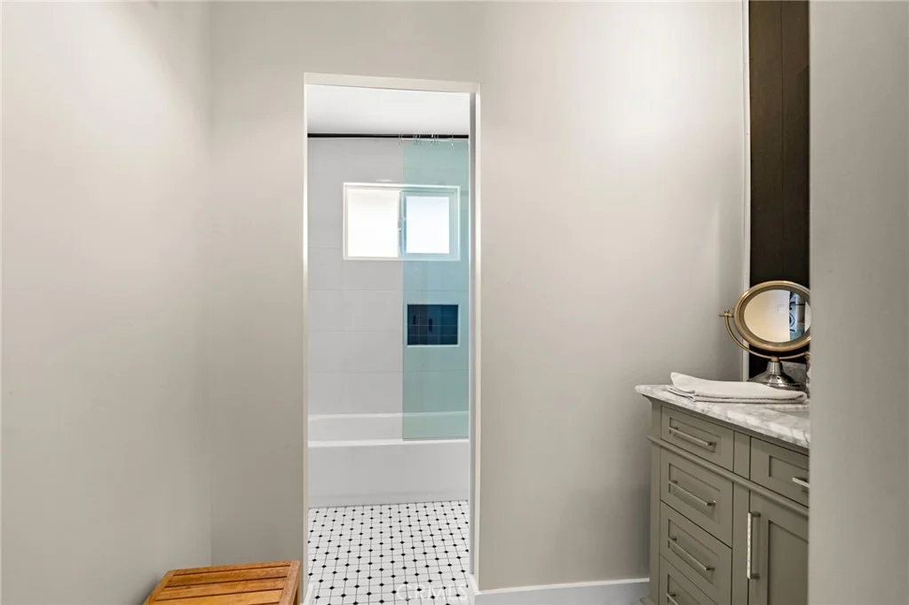 Photo of 60229 La Mirada Trail