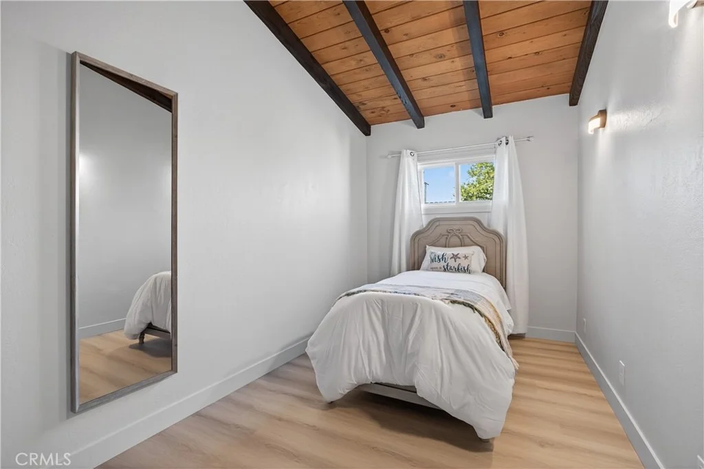 Photo of 317 Cahuenga