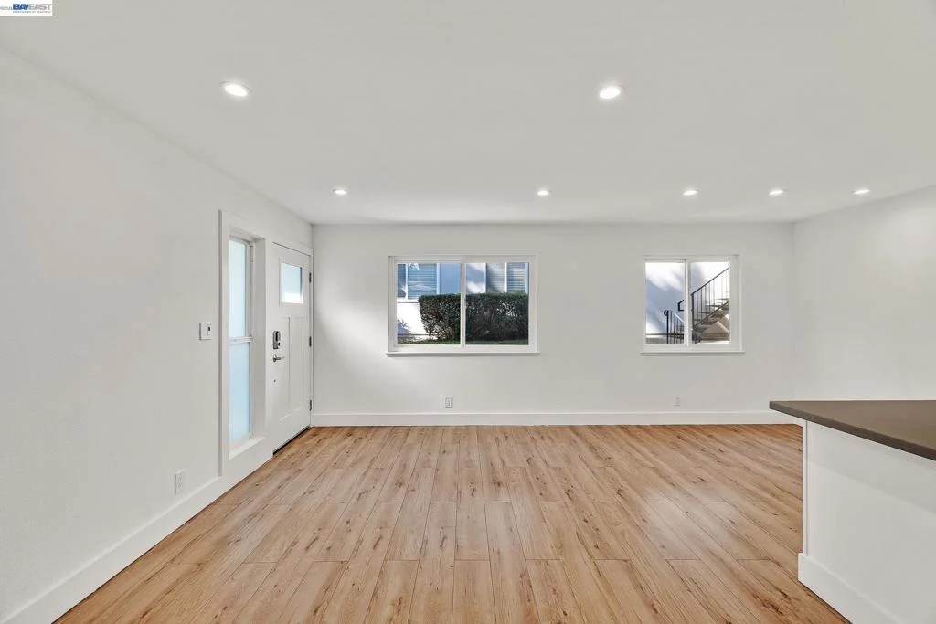 Photo of Unit 2 at 8104 Ensenada