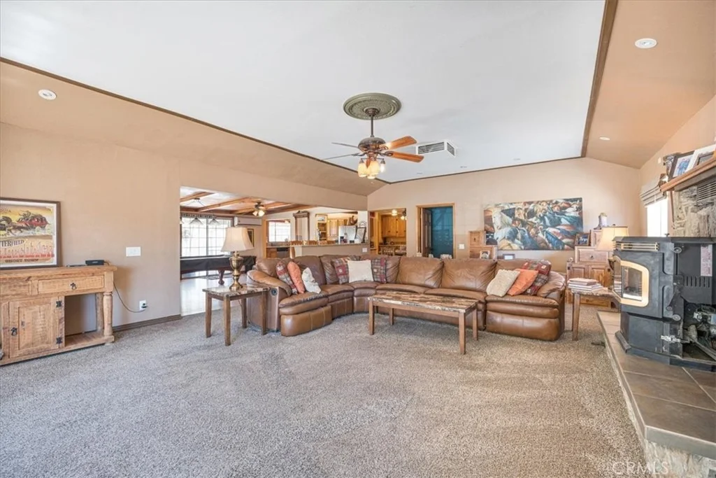 Photo of 60810 Sunrise Road
