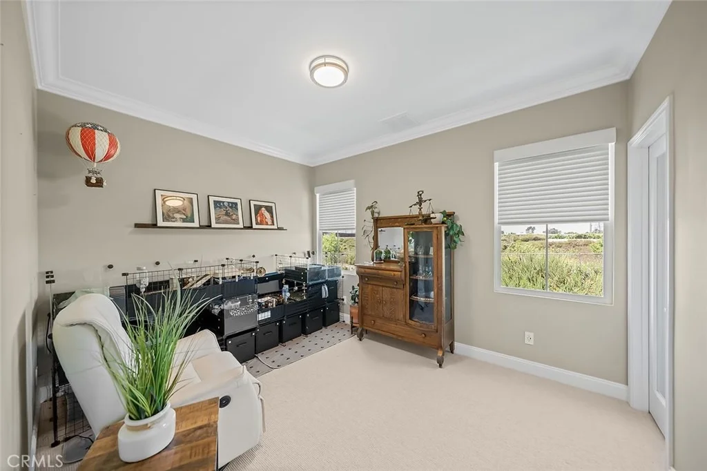 Photo of 4689 Holly Avenue