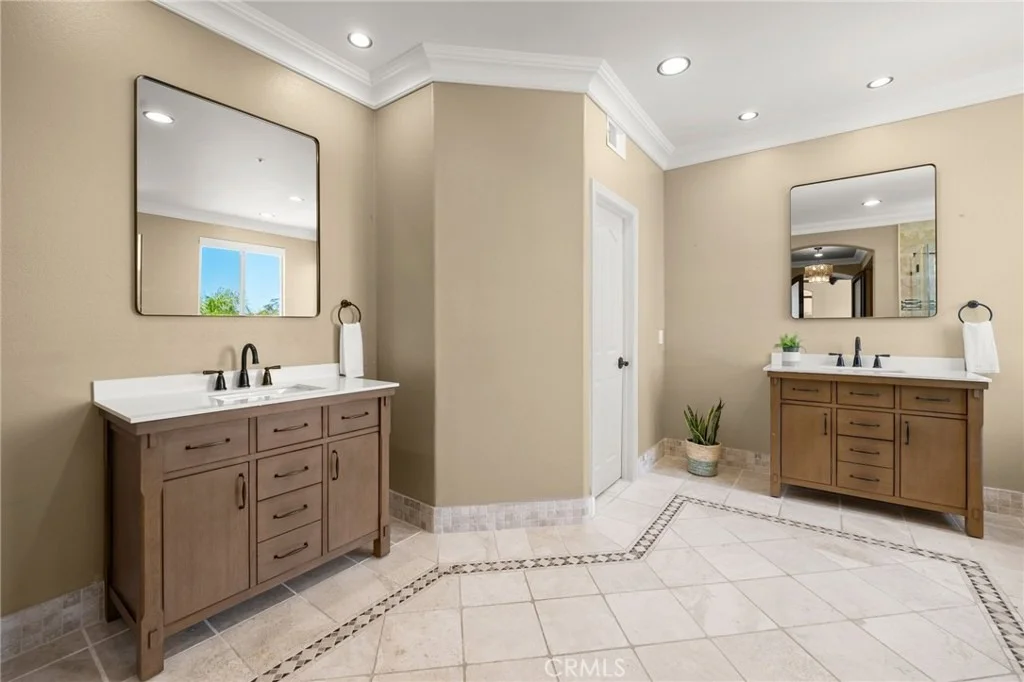 Photo of 3302 Van Allen Place