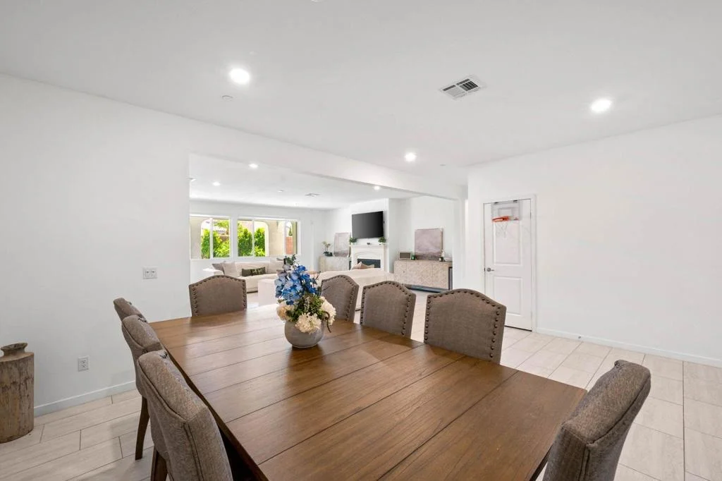 Photo of 40166 Vivaldi Court