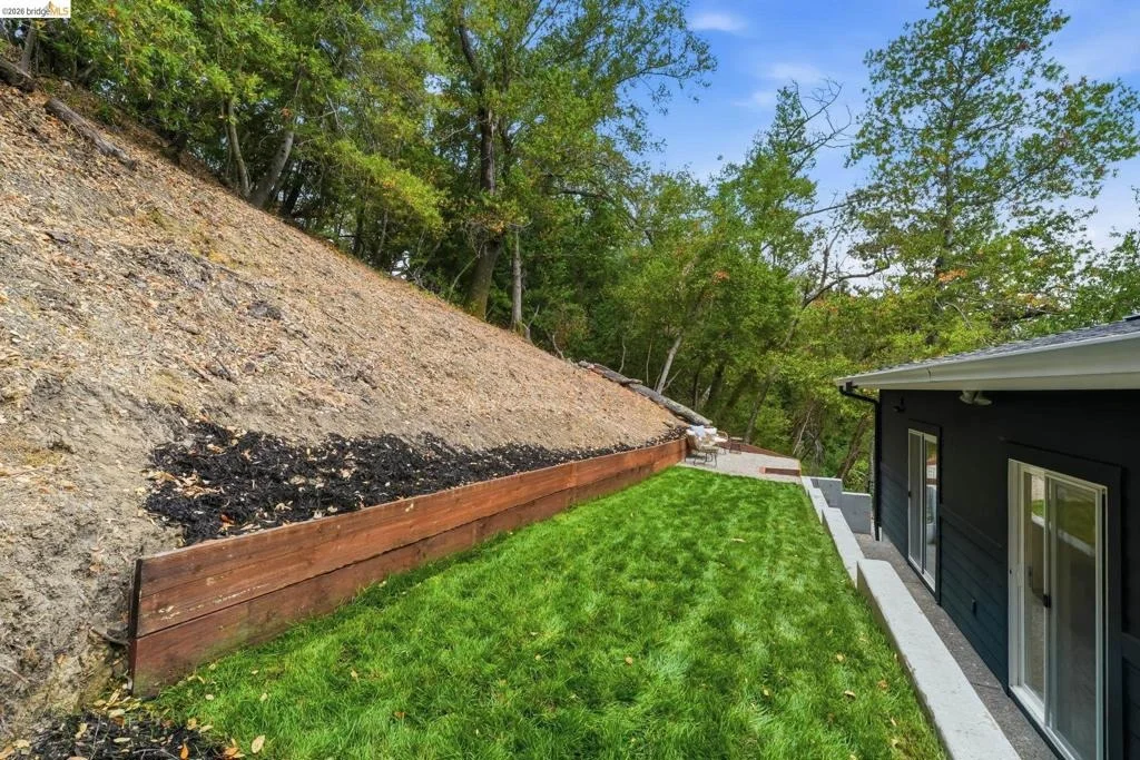 Photo of 857 A Mountain View Drive