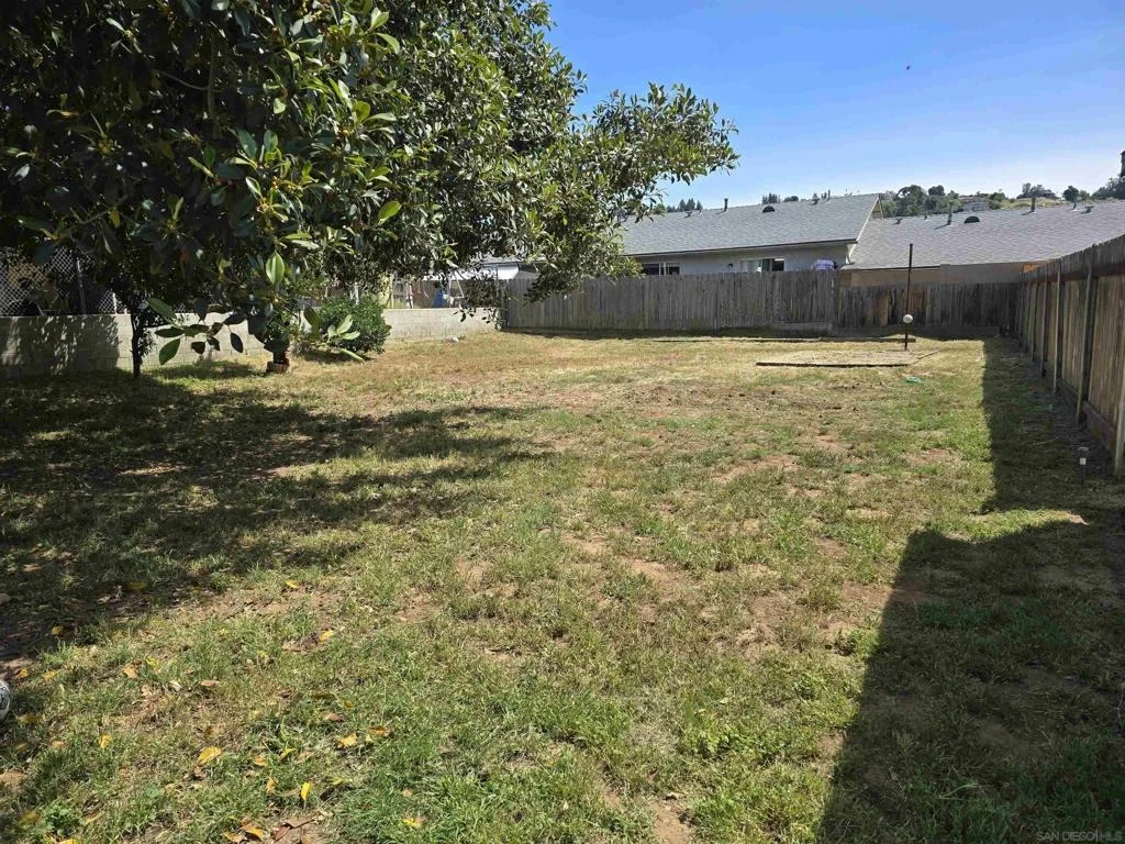Photo of 981 S Lincoln Ave