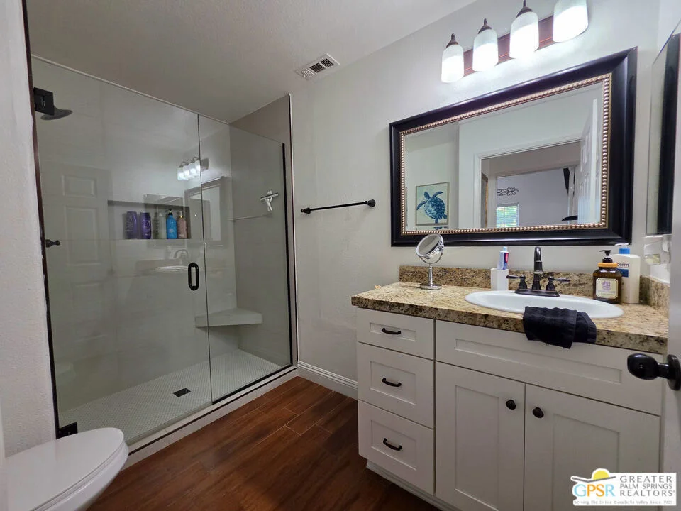 Photo of 74569 Falcon Lane