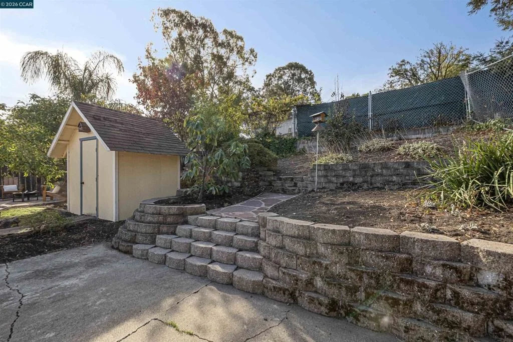 Photo of 912 Marie Ave