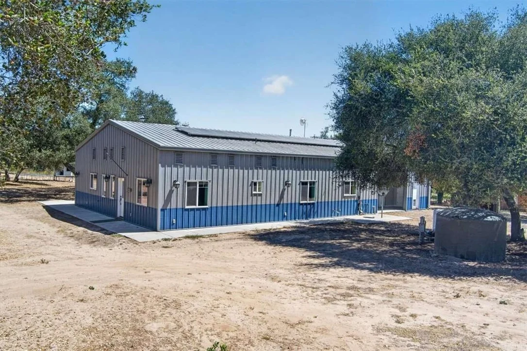 Photo of 1116 1120 Rolling Oaks Drive