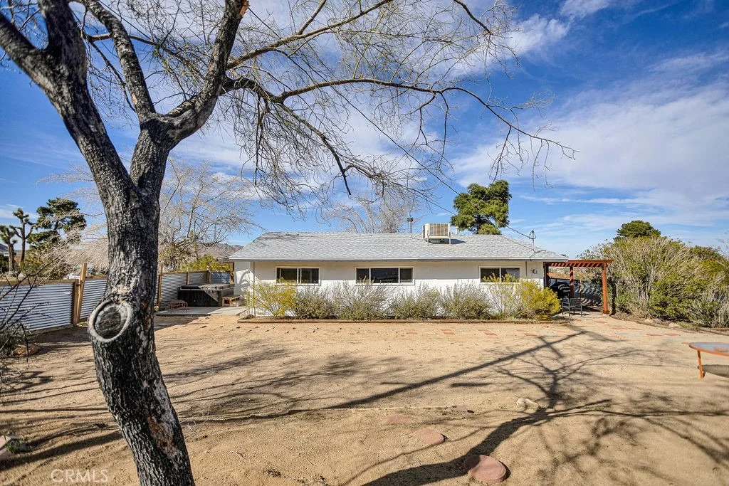 Photo of 61537 Valley View Drive