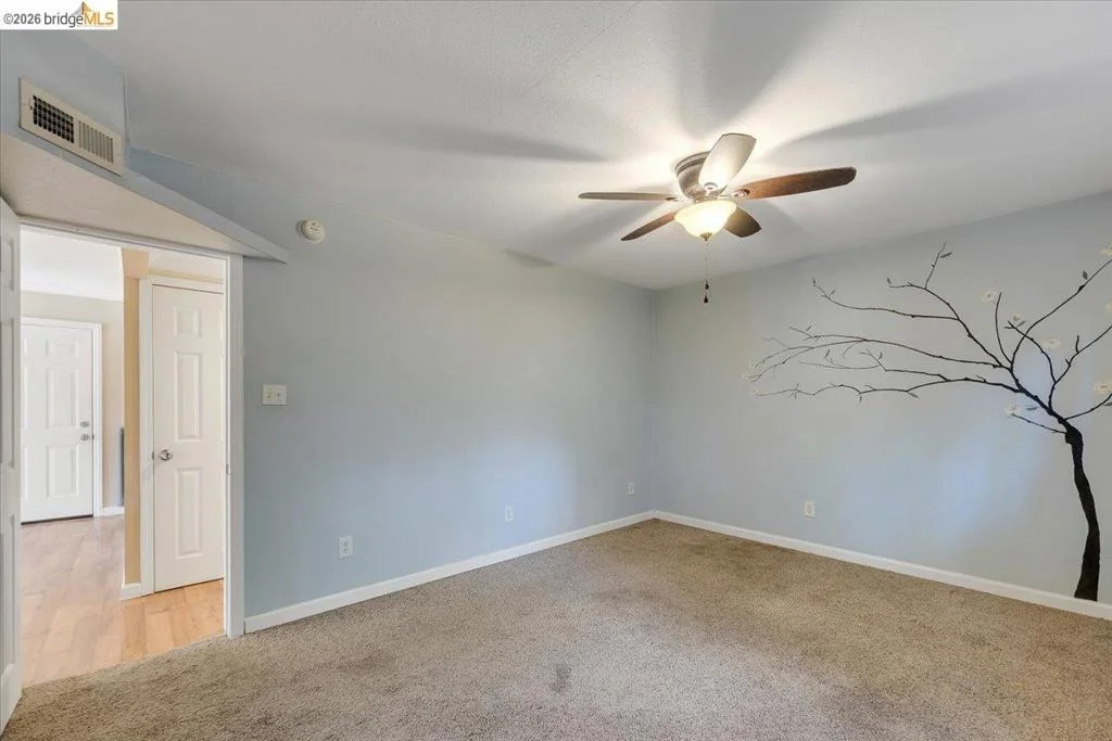 Photo of 5827 Lookout Ct
